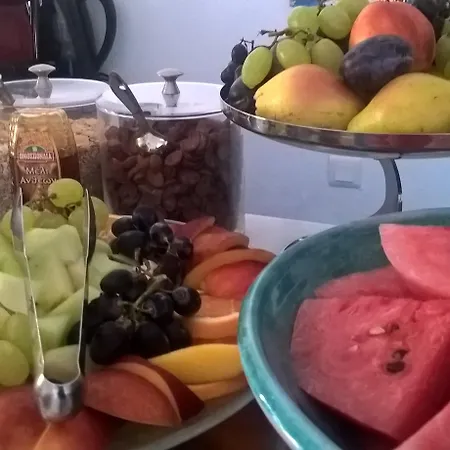 Doron Delfini ホテル *