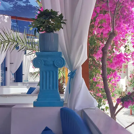 ホテル Doron Delfini