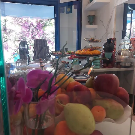 Doron Delfini ホテル