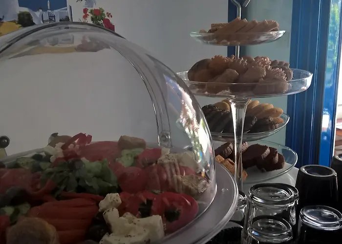 Doron Delfini * Naxos City